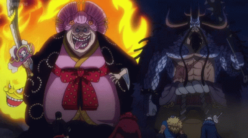 Charlotte Linlin And Kaido Side By Side GIF