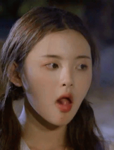 Charming Yang Chaoyue Chewing GIF