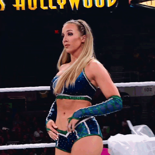 Chelsea Green Walking Sexy GIF