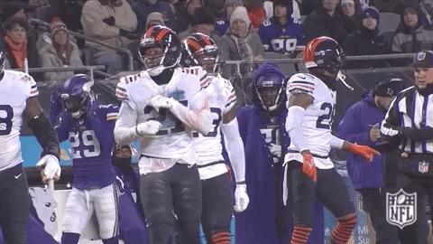 Chicago Bears Head Slap Teasing Players GIF