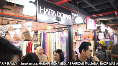 Chinese And Indian Men Business Partner GIF