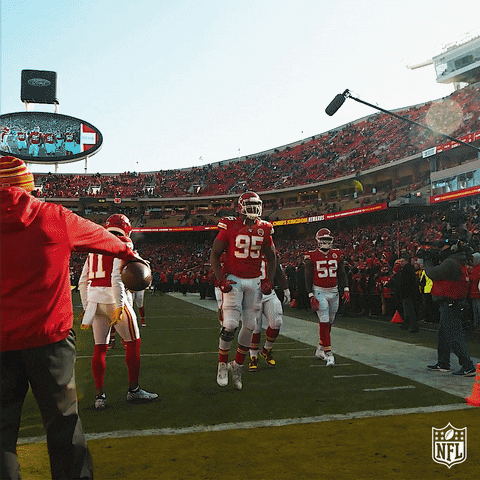 Chris Jones Game Time Wow GIF