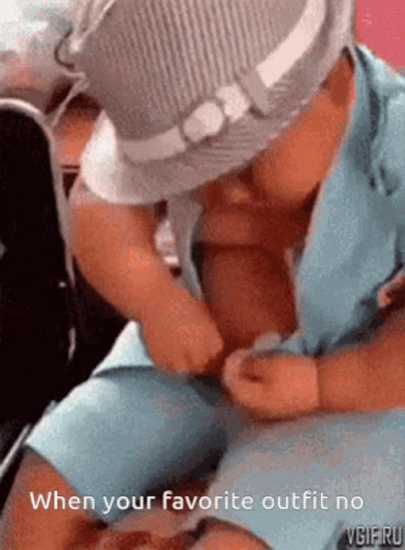 Chunky Boy Outfit Don't Fit GIF