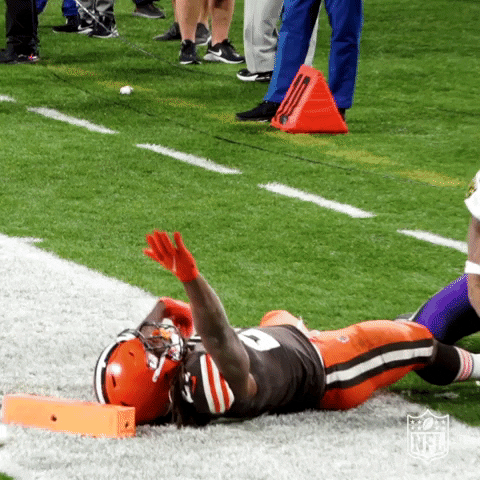 Cleveland Browns Members Playfully Hitting Kareem Hunt GIF