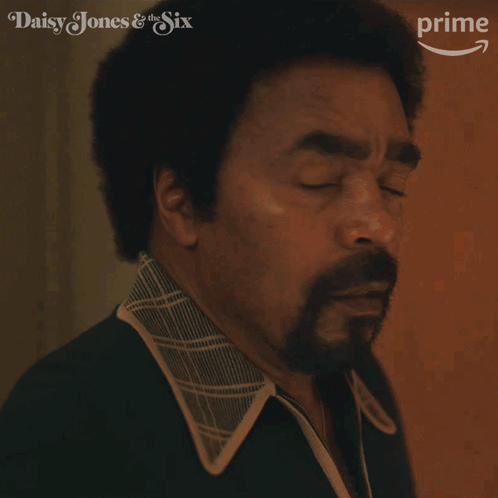 Close Up of Man's Face With Daisy Jones & the Six