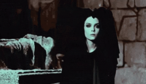 Coffin Enter La Noche De Walpurgis Movie GIF