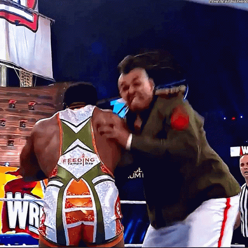 Commander Azeez Chokeslam Big E GIF