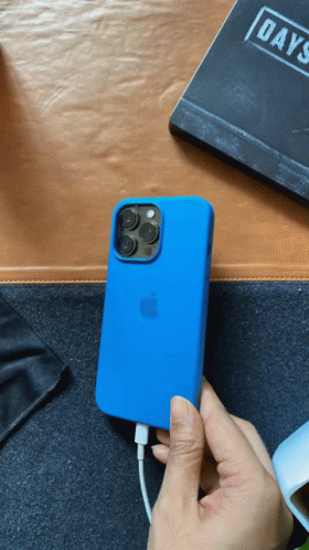 Cool Iphone Wireless Charger GIF