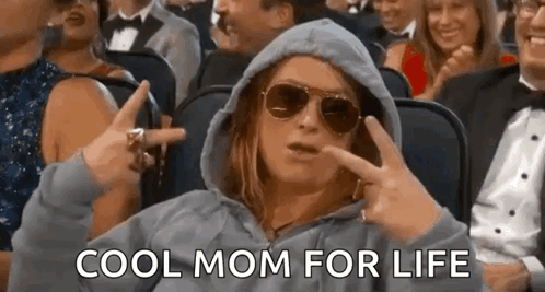 Cool Mom Amy Poehler Peace Sign GIF