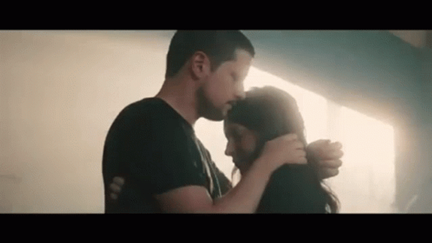 Couple Abrazo  GIF