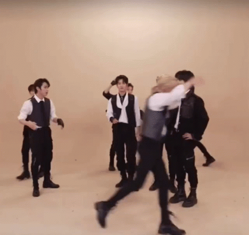 Crazy Stray Kids Running Around Kpop GIF