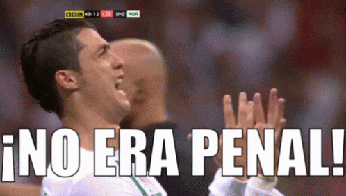 Cristiano Ronaldo Quejándose Y Llorando En El Campo GIF