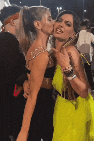 Cristinini Gemita Gif GIF