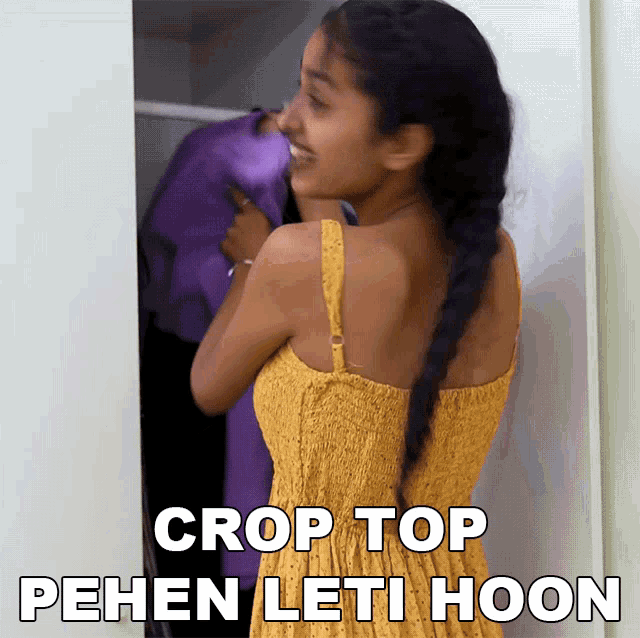 Crop Top Pehen Leti Hoon Aparna Tandale Gif GIF
