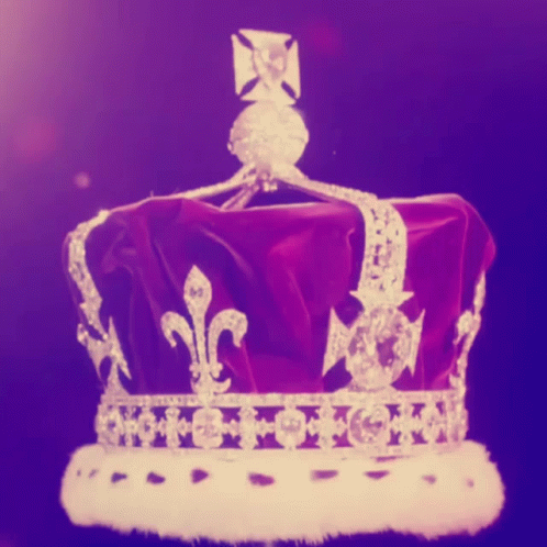 Crown with Diamond and L
