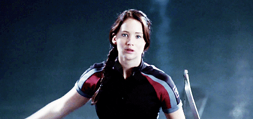 Curtsy Jennifer Lawrence Hunger Games GIF