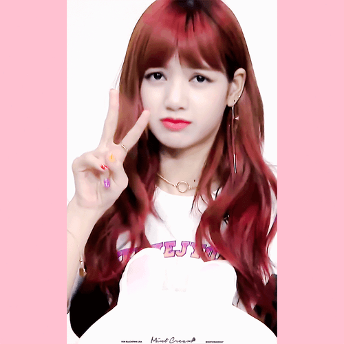 Cute Lisa Manoban Of Blackpink Peace Sign GIF GIFDB