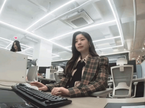 Cute Twice Dahyun Typing Fast GIF