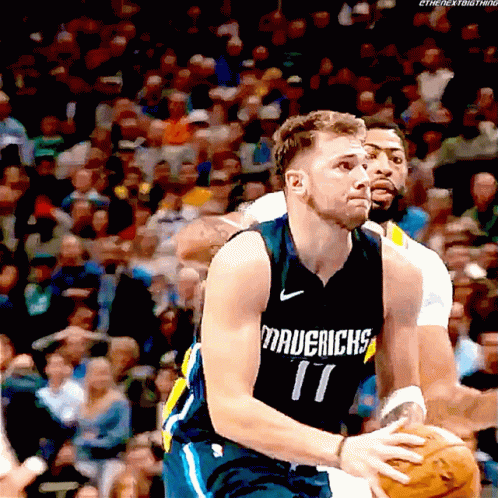Dallas Mavericks Luka Doncic Good Ball Pass GIF