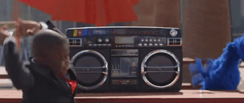 Dancing On Lasonic Radio GIF