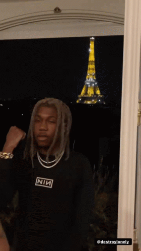 Destroy Lonely Dancing At Front Of Eiffel Tower GIF