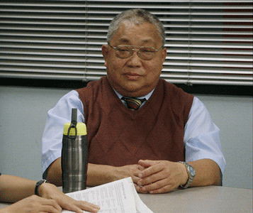 Detached Golf Clap Waymond Lee GIF
