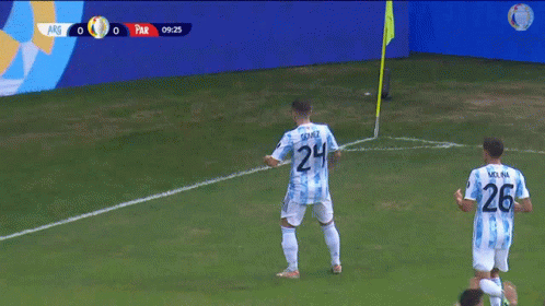 Dibu Emiliano Martinez Dancing Moment GIF