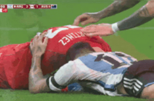 Dibu Emiliano Martinez Emotional Moment GIF