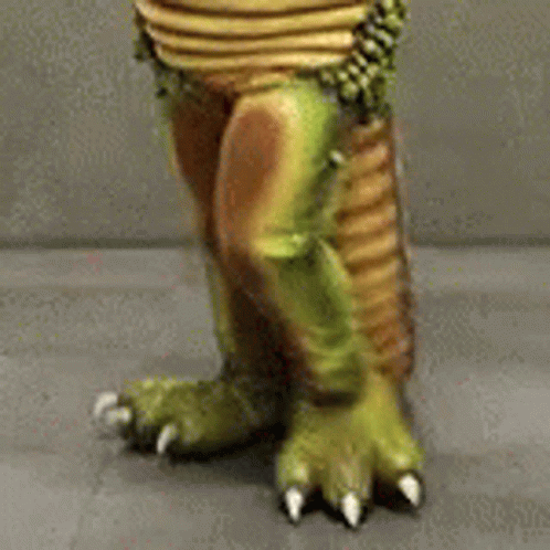 Dinosaur Statue Legs and Feet