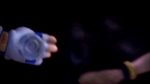 Diva Woman Dancing In Ring GIF
