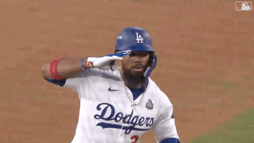 Dodgers Baseball Player Number 37 Running