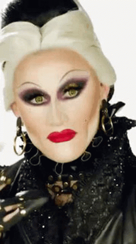 Drag Queen I Can See You GIF