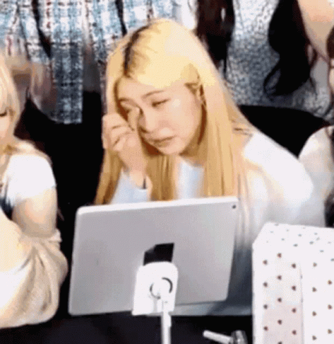 Blonde Dayeon The Drama Queen GIF