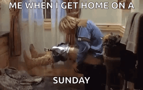 Dumb And Dumber Bathroom Sunday Feeling GIF