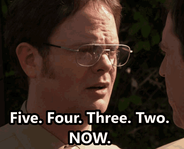 Dwight The Office Gif GIF