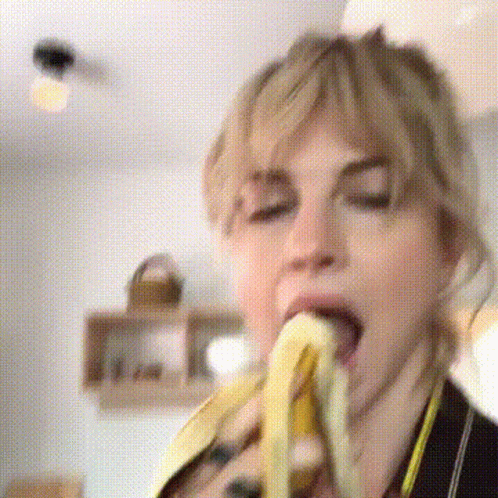 Hayley Williams Eating Banana GIF