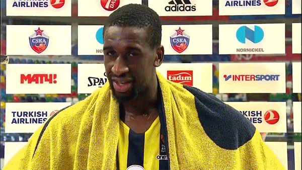 Ekpe Udoh Show Peace Sign For Pose K Bye GIF