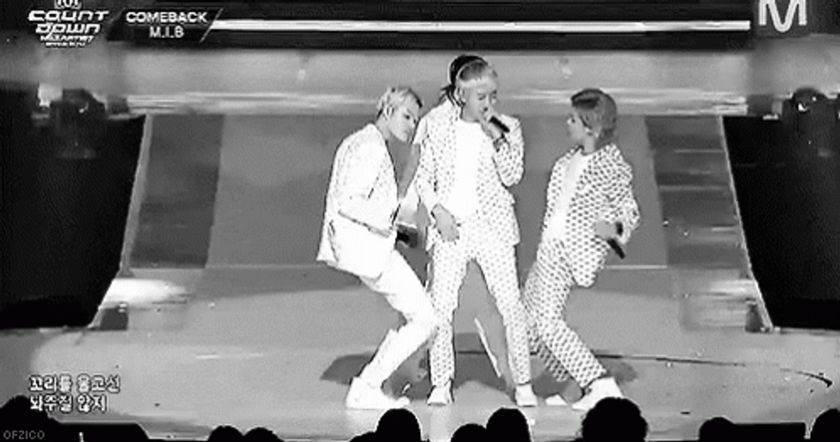Elaine Dance Fat Boy Slim GIF