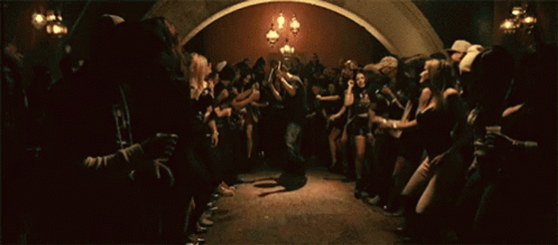 Elaine Dance Turn Up GIF