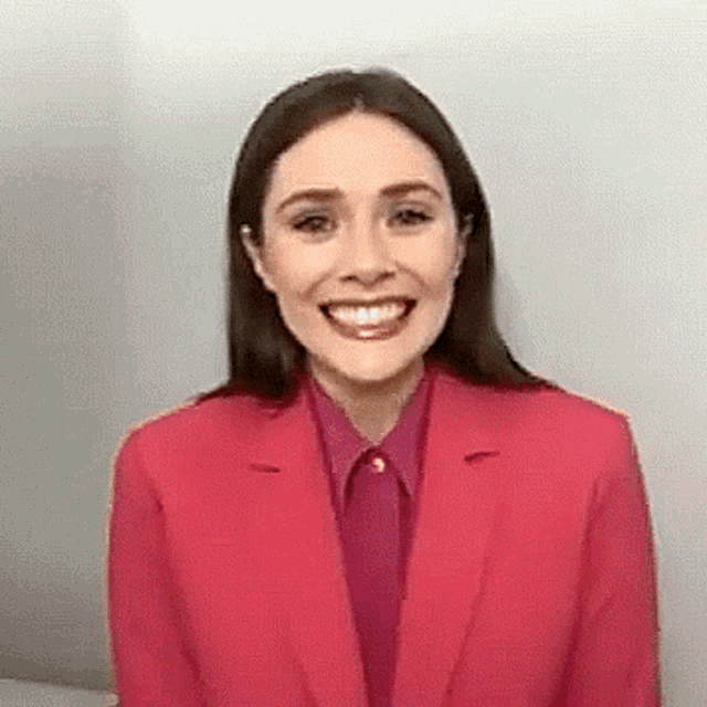 Elizabeth Olsen Thumbs Up GIF