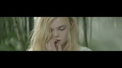 Elle Fanning Fingers Look Up GIF