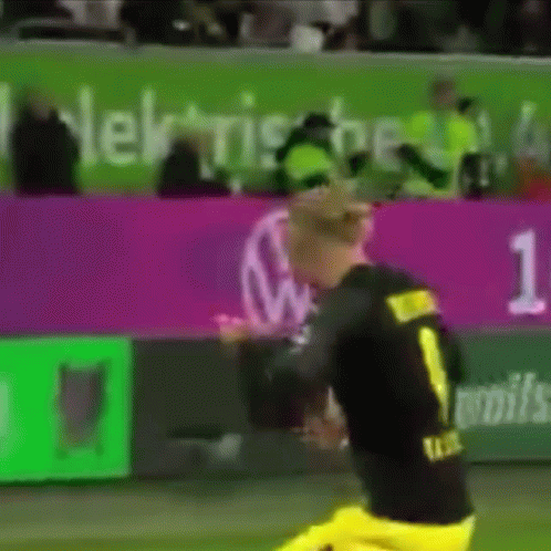 Erling Haaland Finger Pointed GIF