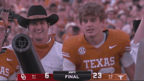 espn scoreboard showing a football game between oklahoma and texas