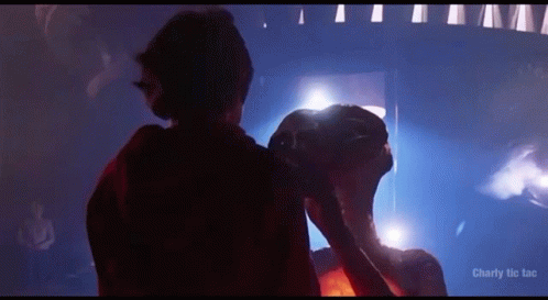 Elliot Hugging Et With A Best Goodbye GIF