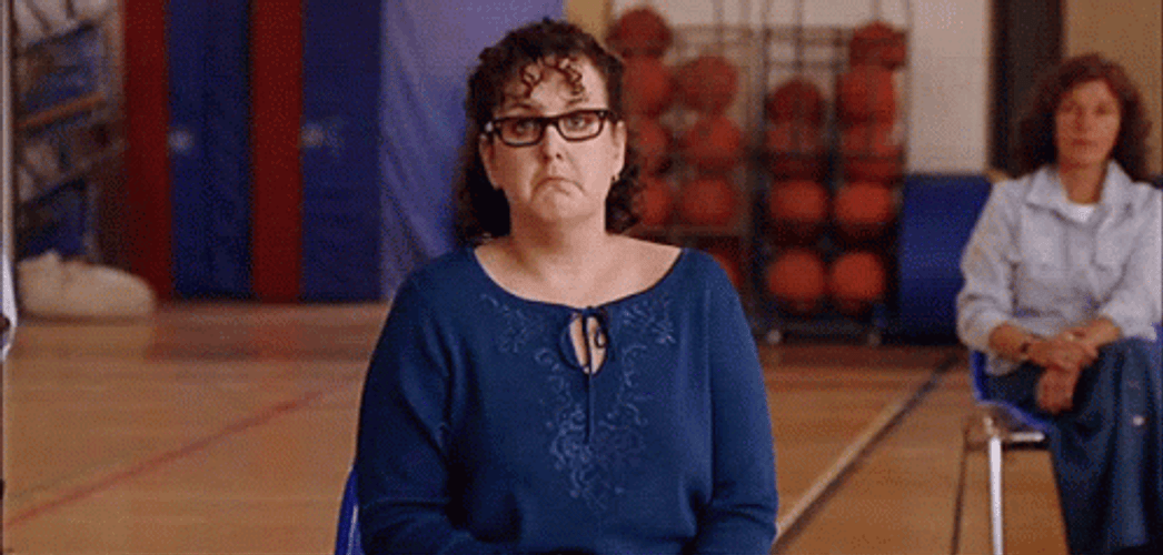 Et Moi Semi Raising Hand GIF