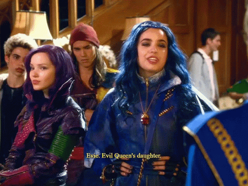 Evie Descendants Evil Queen's Daughter GIF