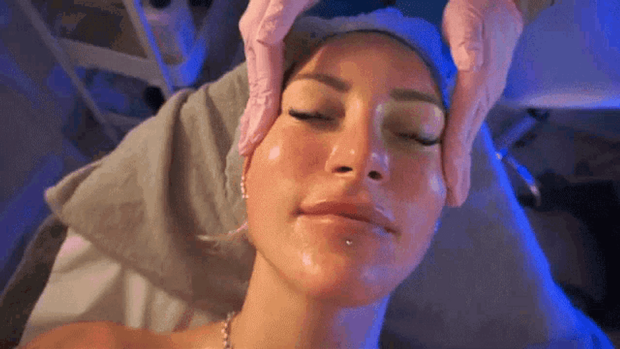 Facial Massage Smooth Tracy Kiss GIF