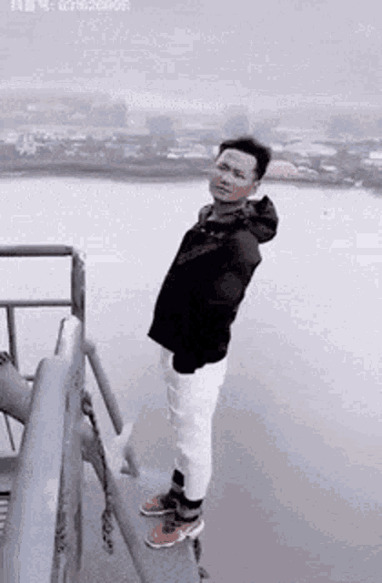 Falling Bungee Jumping GIF