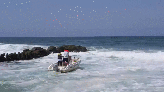 Farewell Fail Boat Escape Waves GIF