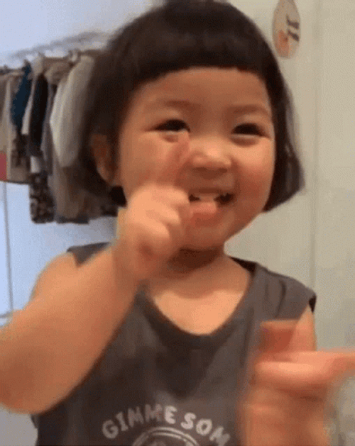 Feliz GIF